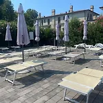 Residenza Tiglio - Pool & Relax * 리도 디 예솔로