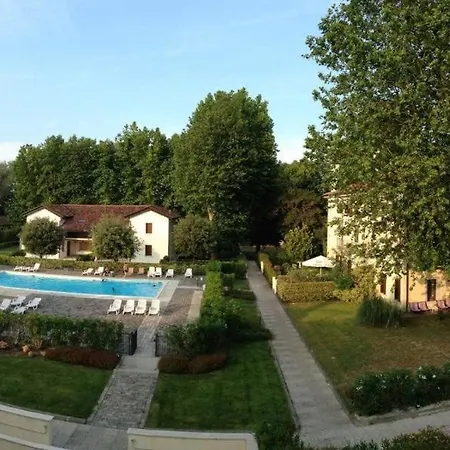 아파트 Residenza Tiglio - Pool & Relax 리도 디 예솔로